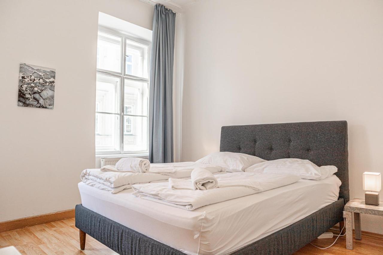 Central Belvedere 3Br Shared Apartment - 12 Min From City Center Вена Экстерьер фото