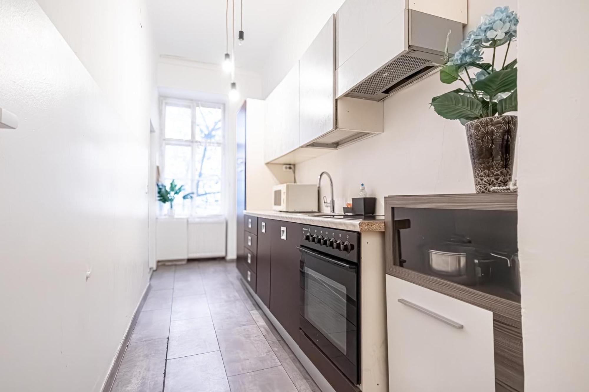 Central Belvedere 3Br Shared Apartment - 12 Min From City Center Вена Экстерьер фото